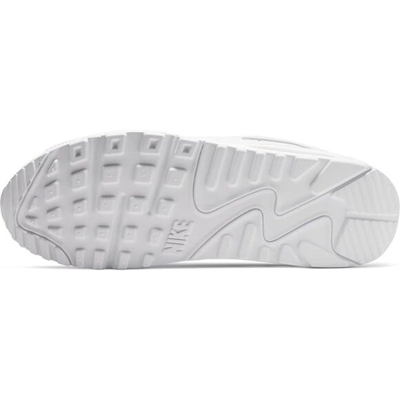 Athletic_Shoes